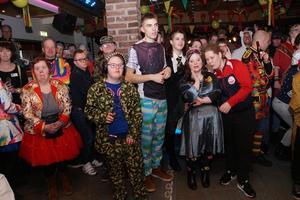 1e Carnavalsbal + uitkomen Prins en Adjudant 17-01