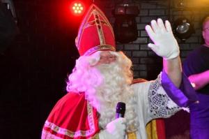 Disco 24-11-2023 + bezoek Sinterklaas en zijn Piet