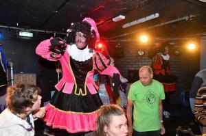 Disco 24-11-2023 + bezoek Sinterklaas en zijn Piet