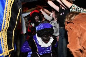 Disco 24-11-2023 + bezoek Sinterklaas en zijn Piet