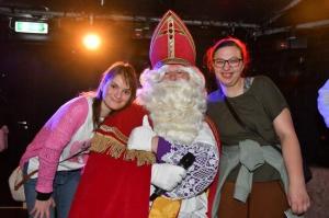 Disco 24-11-2023 + bezoek Sinterklaas en zijn Piet