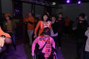 09-12-2022 Oranje disco
