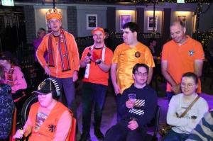 09-12-2022 Oranje disco