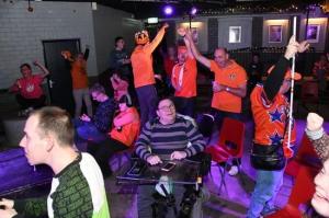 09-12-2022 Oranje disco